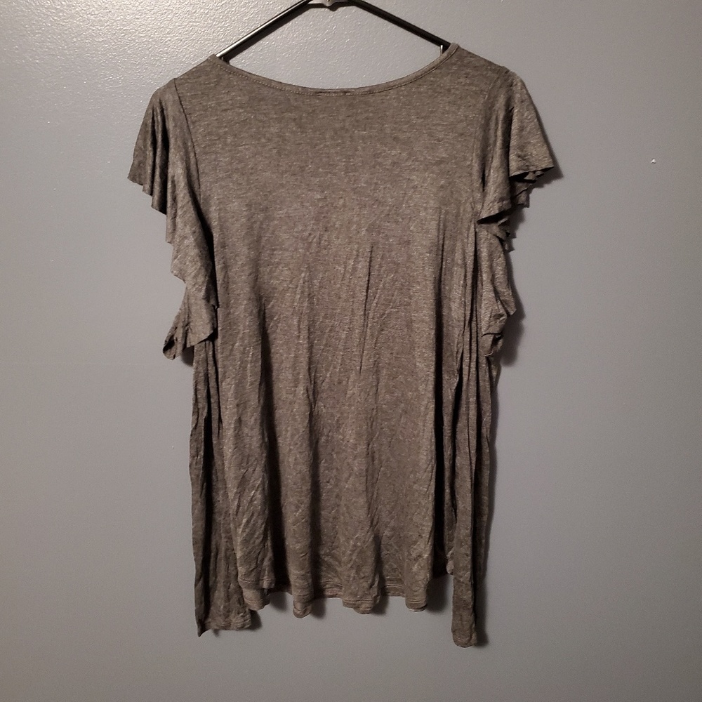 Cold shoulder tee - Picture 5 of 6